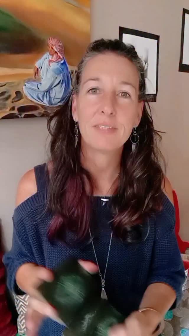 Instagram post from tarot.with.gina. This post is in position 4.